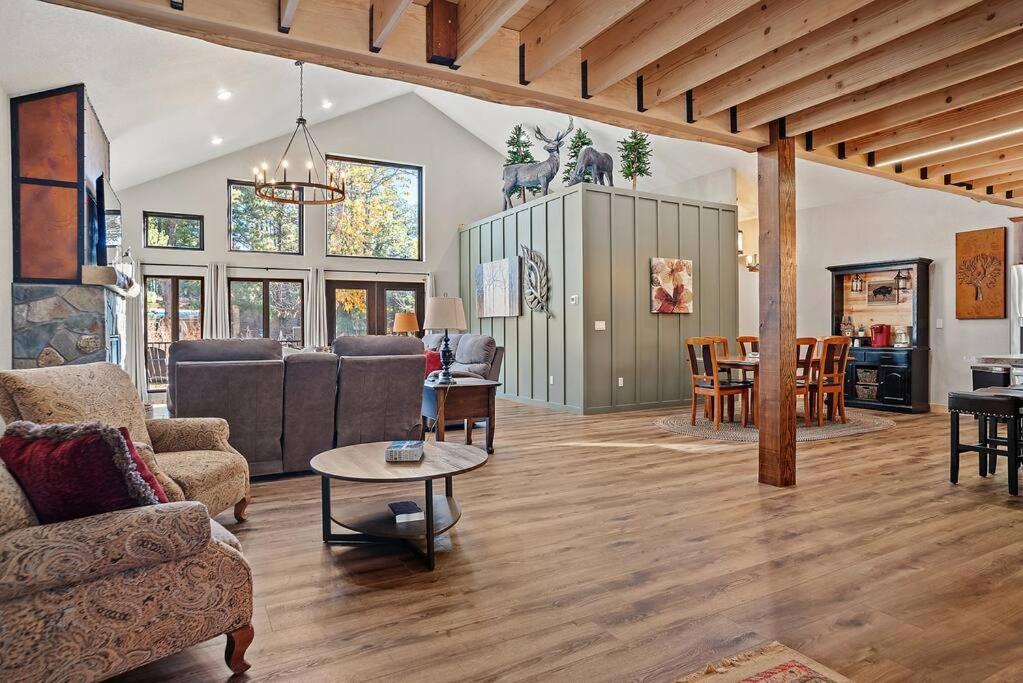 The Haven-Rustic Secluded Cabin Custer Exteriör bild